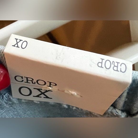 American Rag - NWT - Denim Crops - Size OX - Picture 7 of 10